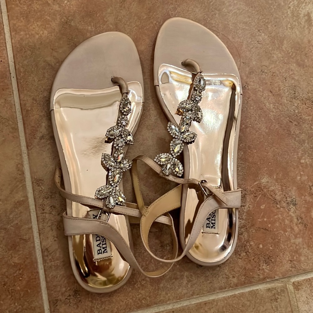 Badgley mischka flats